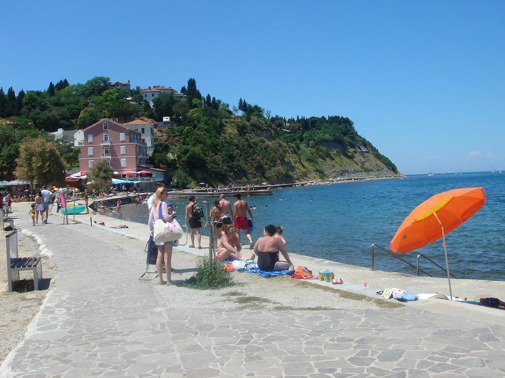 Apartments Lavanda Fiesa Piran Chambre photo